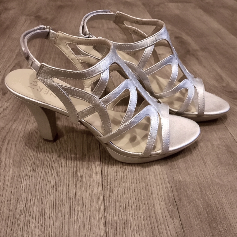 Naturalizer Danya silver heels.
